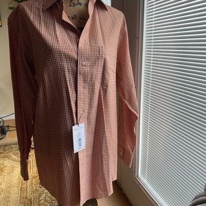NWT fitted button down shirt